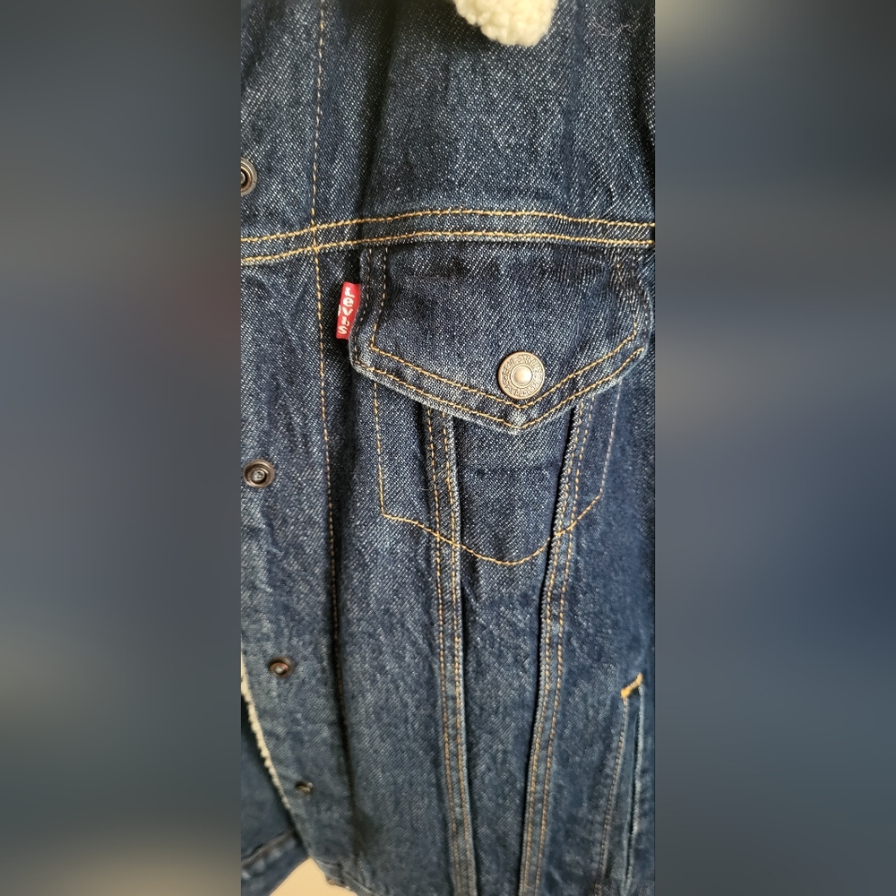 Levi's Blue Denim Jacket for Women - Picture 6 of 13